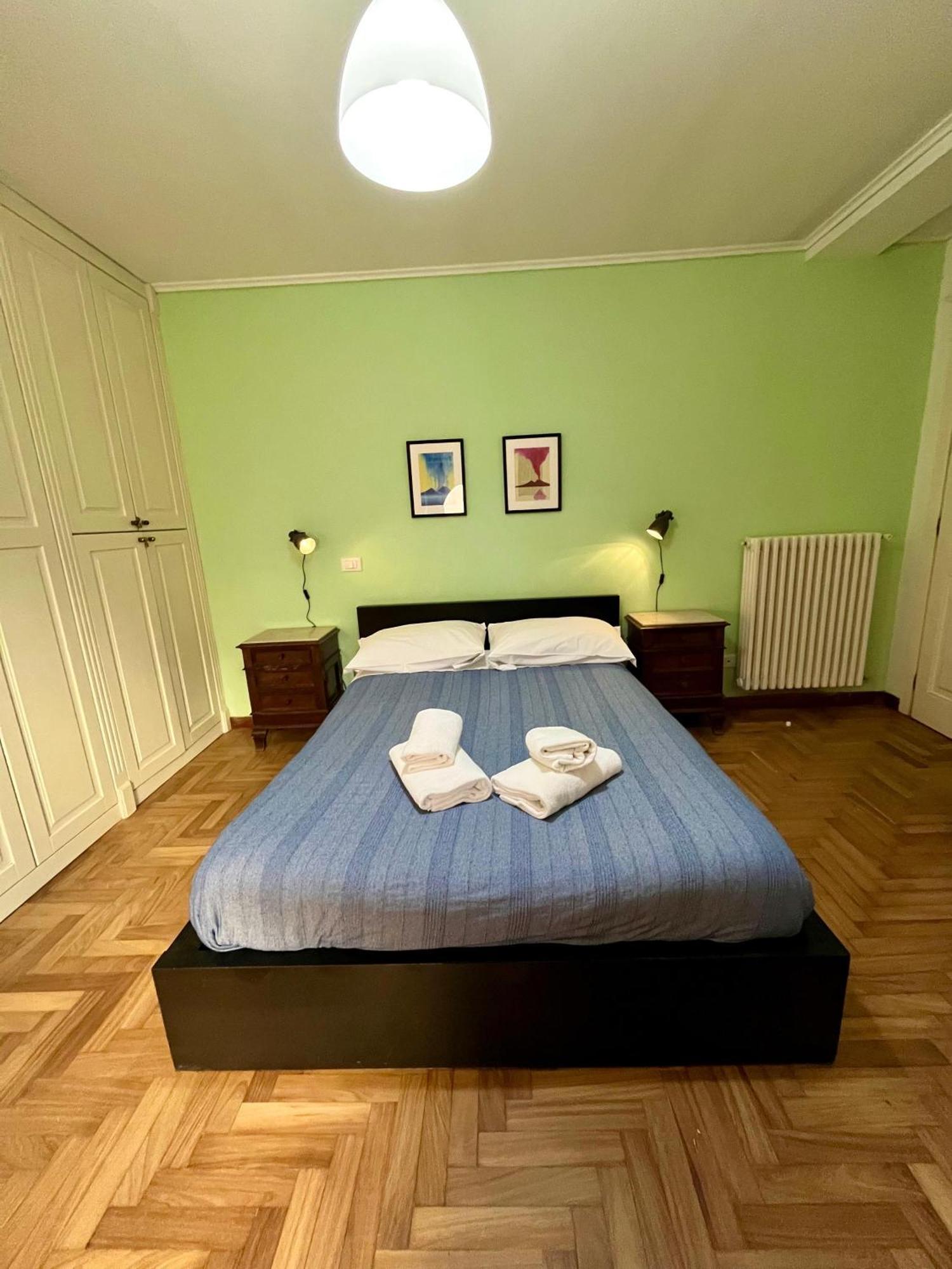 Casa de hóspedes Rota House - Apartment In Santa Chiara, The Heart Of Naples