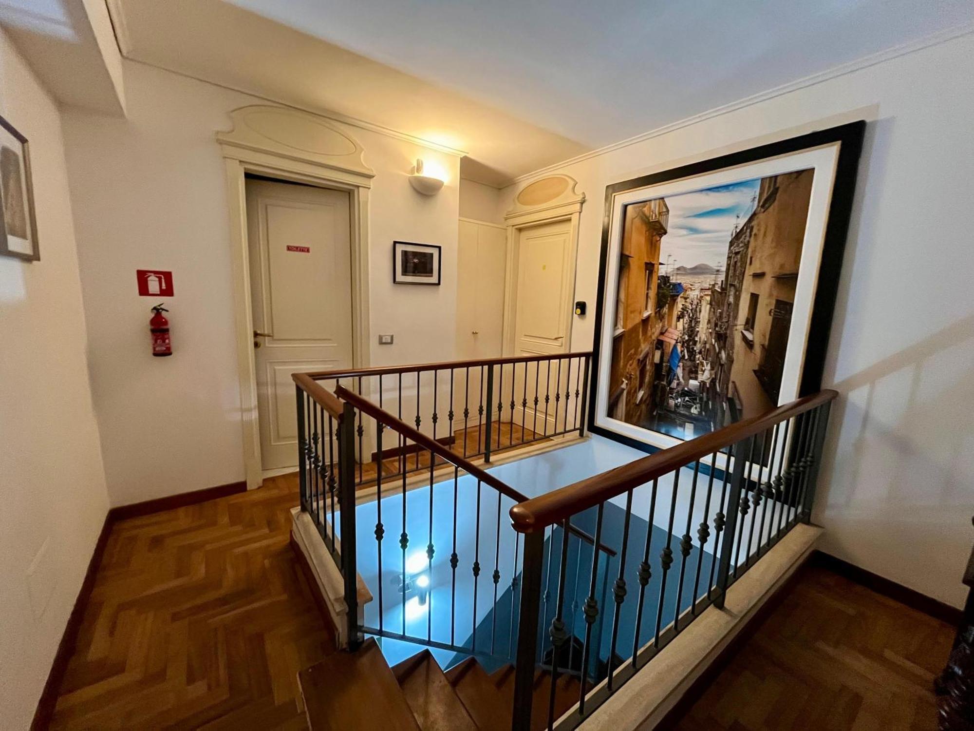 Rota House - Apartment In Santa Chiara, The Heart Of Naples Casa de hóspedes 3*