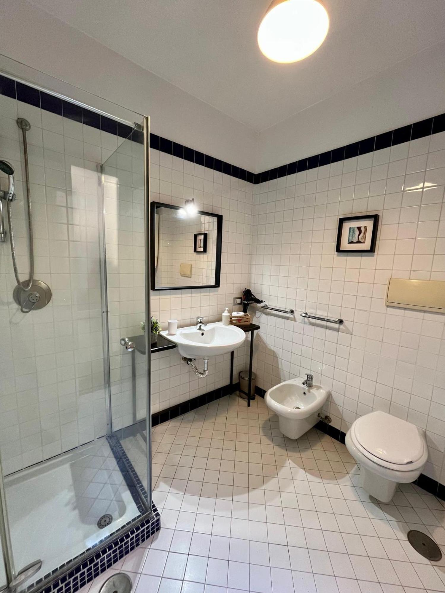 Casa de hóspedes Rota House - Apartment In Santa Chiara, The Heart Of Naples 3*