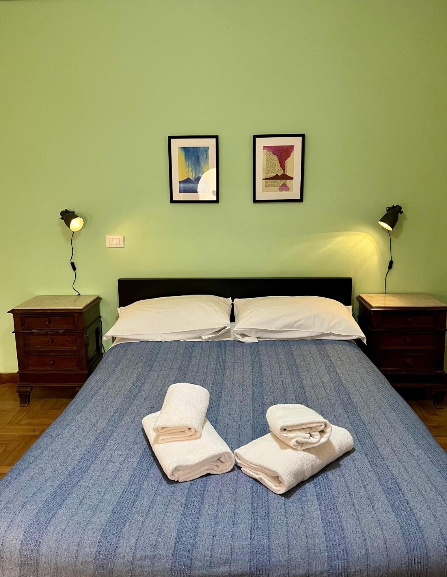 Rota House - Apartment In Santa Chiara, The Heart Of Naples 3*